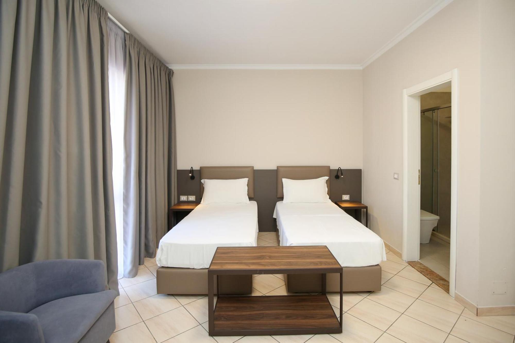 Regina Garden Vlorë מראה חיצוני תמונה