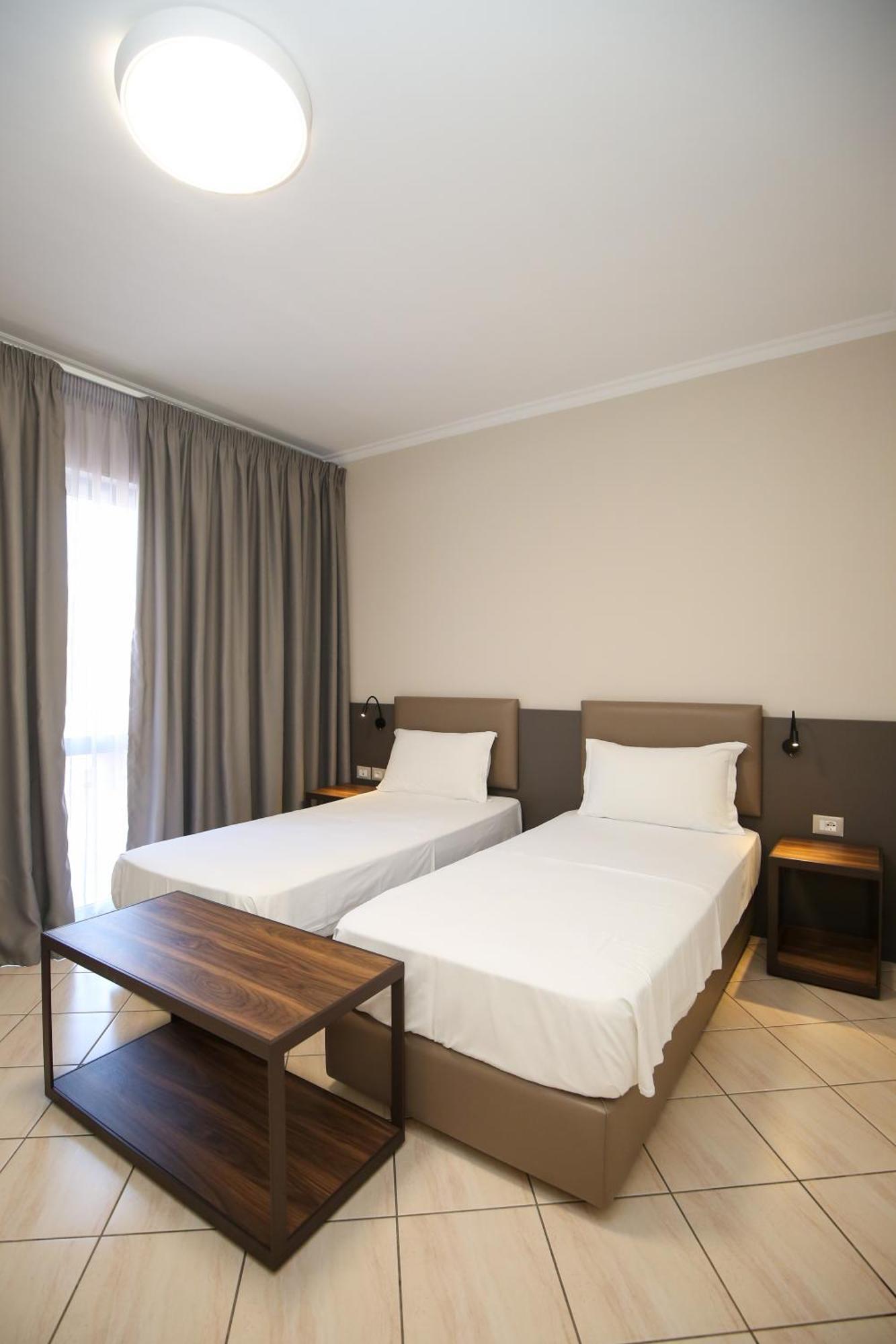 Regina Garden Vlorë מראה חיצוני תמונה