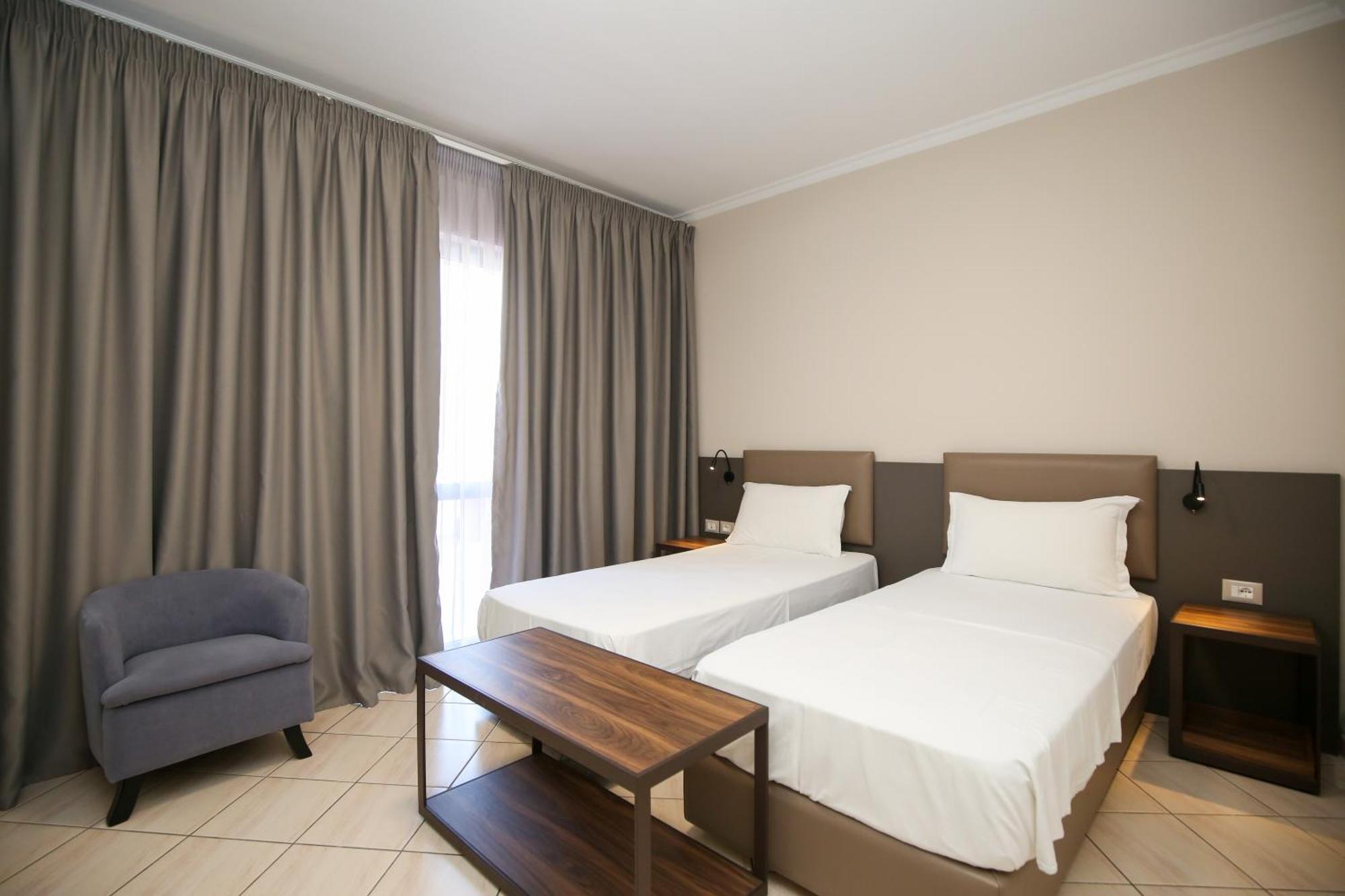 Regina Garden Vlorë מראה חיצוני תמונה