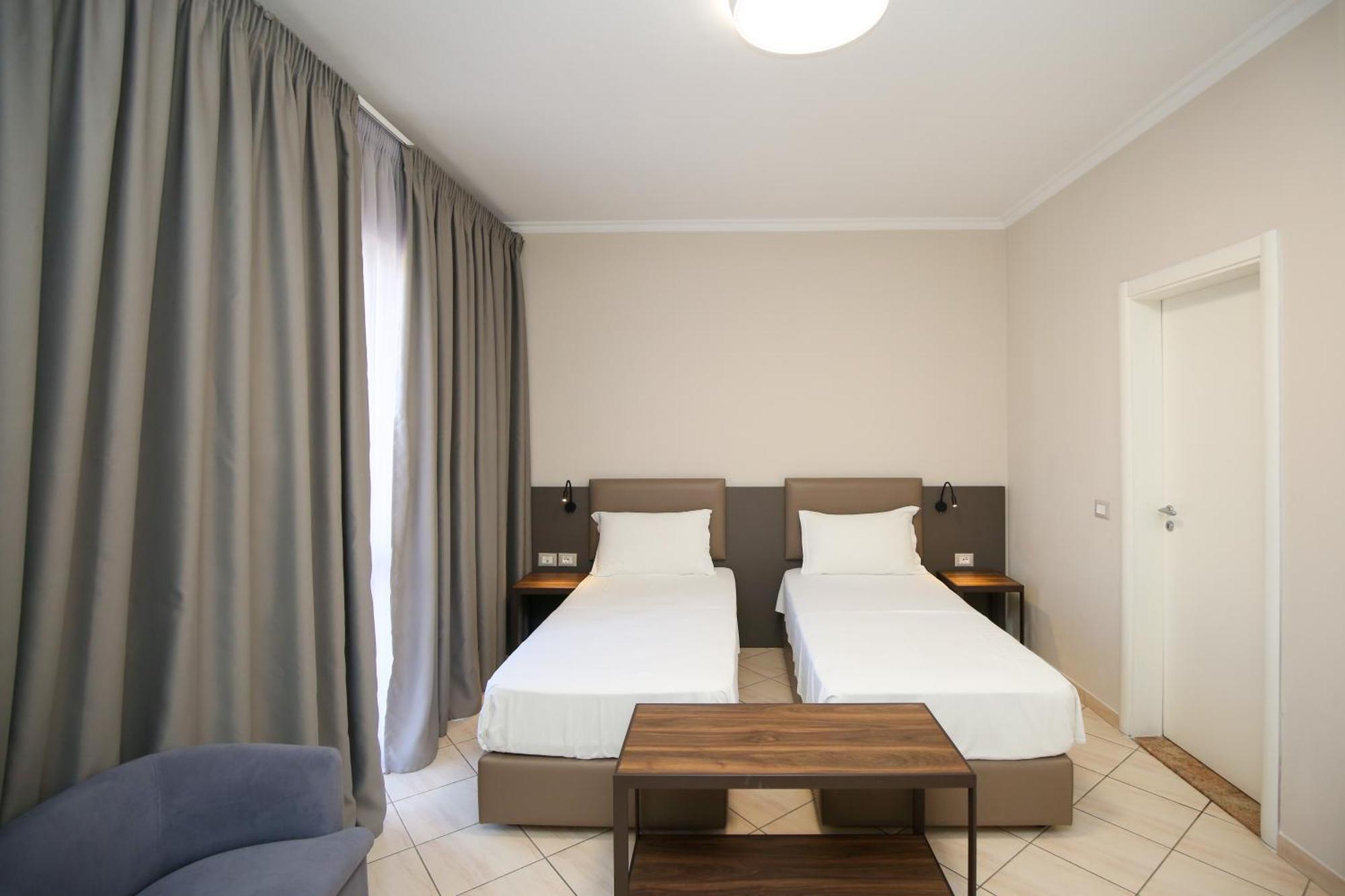 Regina Garden Vlorë מראה חיצוני תמונה